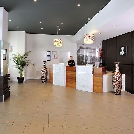 Metro Hotel Ipswich International Ngoại thất bức ảnh