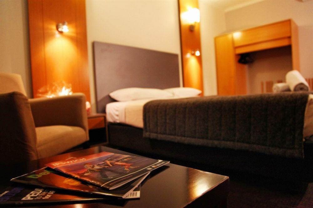 Metro Hotel Ipswich International Phòng bức ảnh