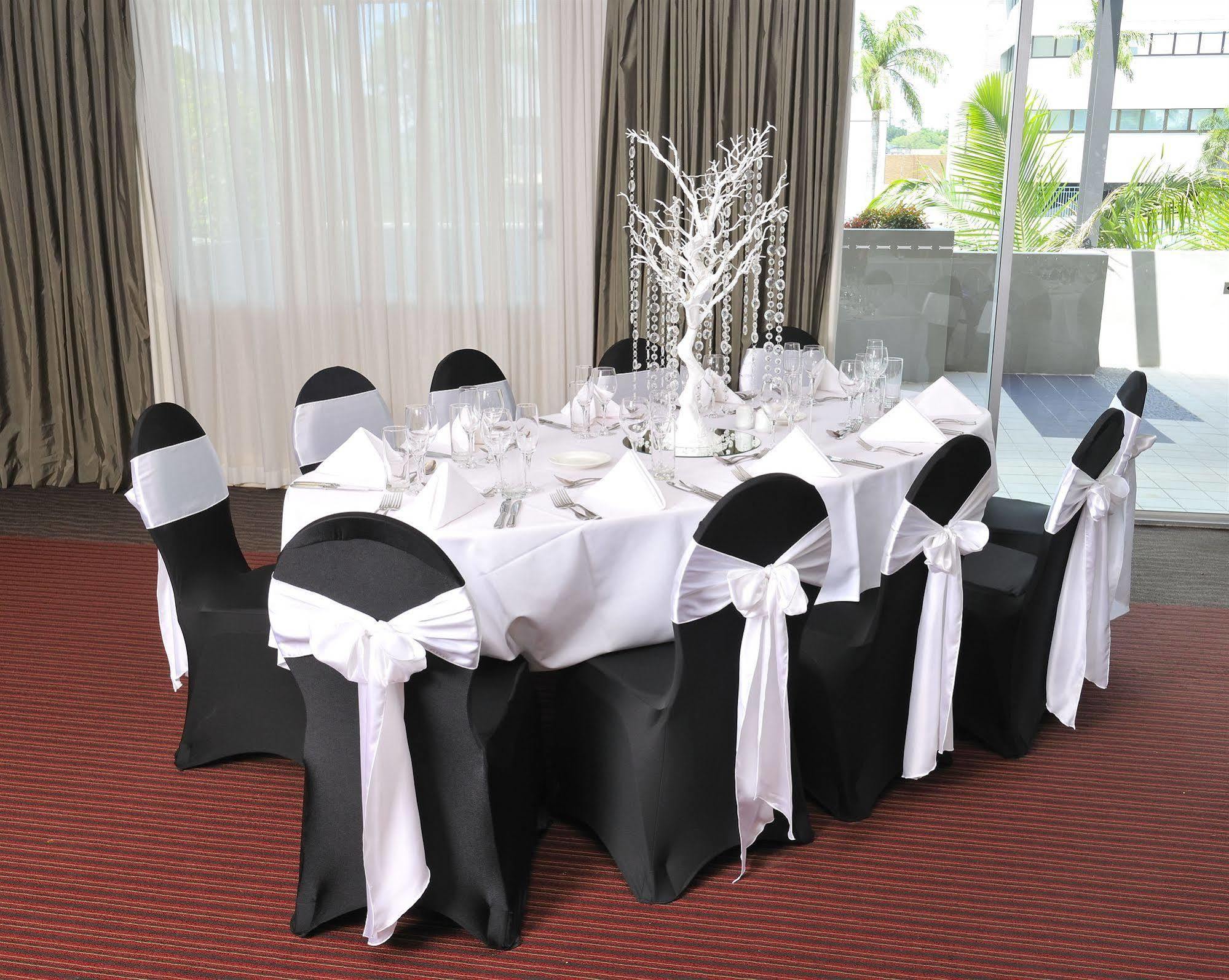 Metro Hotel Ipswich International Ngoại thất bức ảnh