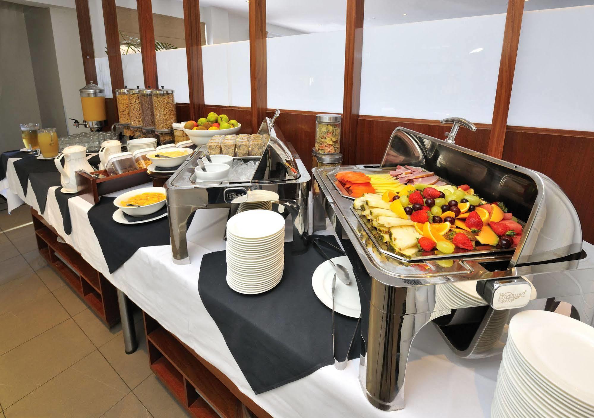 Metro Hotel Ipswich International Ngoại thất bức ảnh